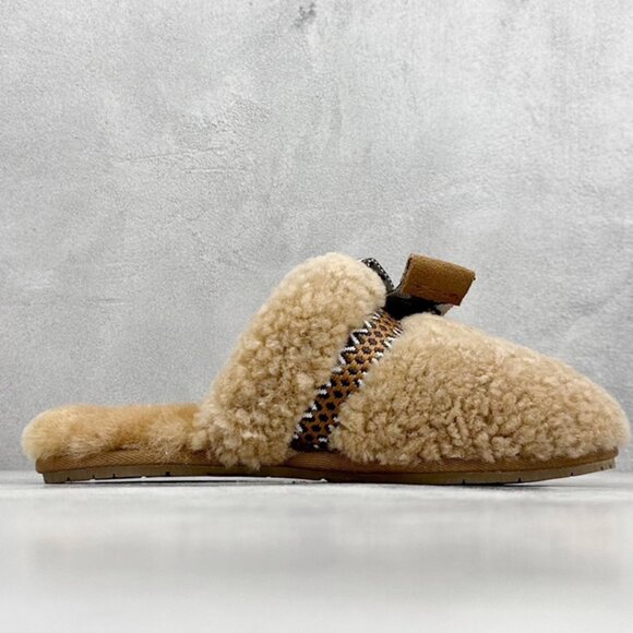 UGG Brown Bow Plush Slippers - Picture 3 of 9